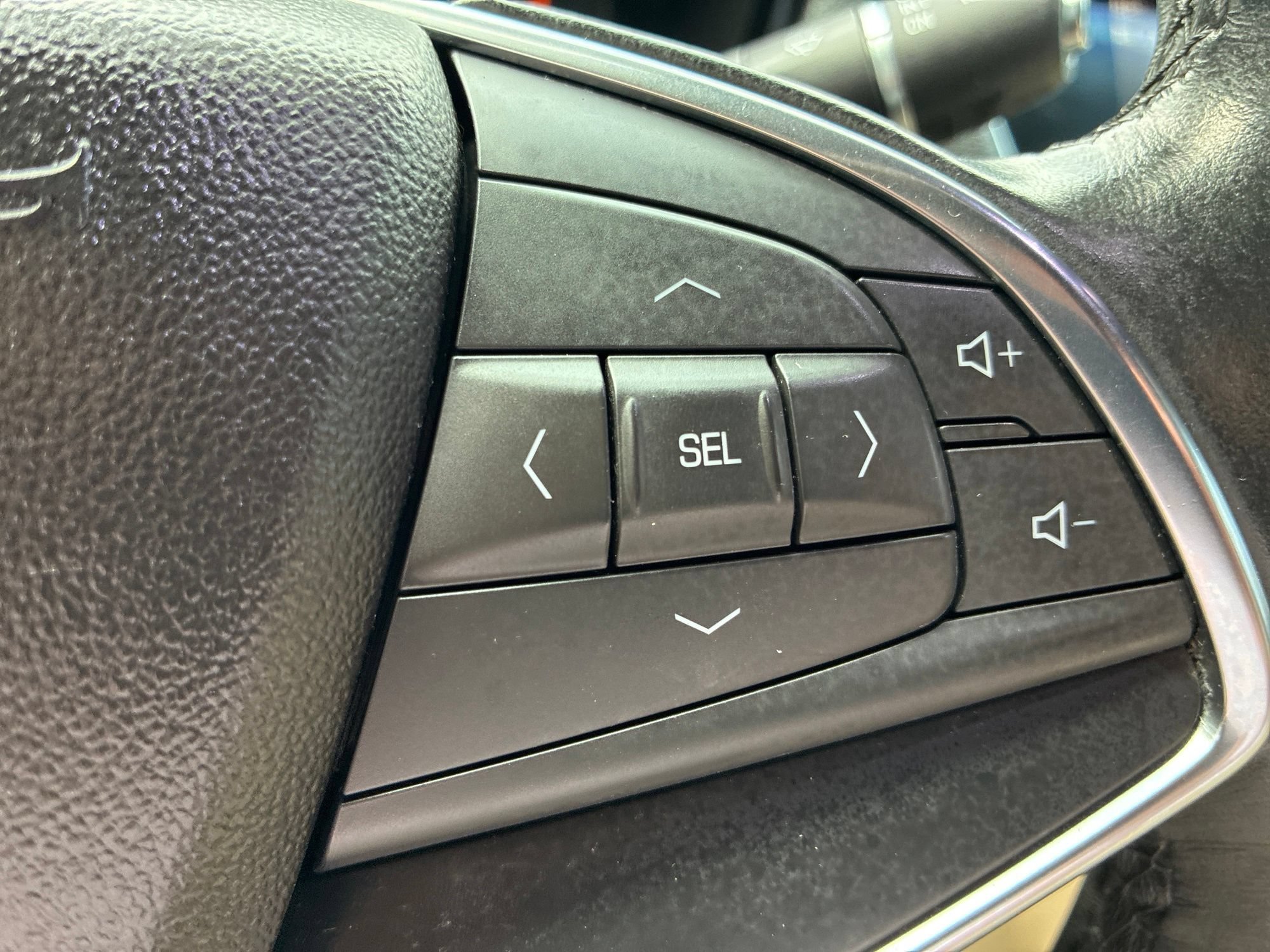 Used 2019 Cadillac XT5 Premium Luxury AWD/4WD image 14