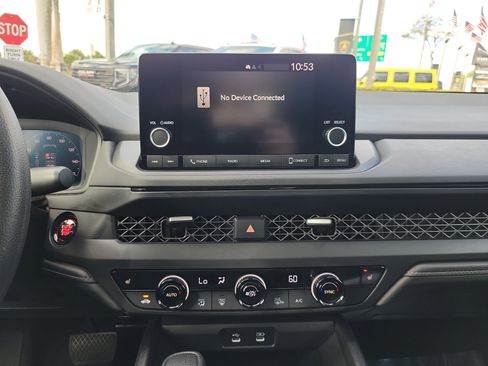 Used 2024 Honda Accord EX image 21