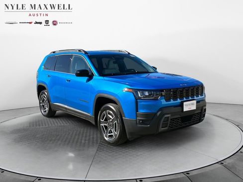 New 2026 Jeep Cherokee Laredo image 2