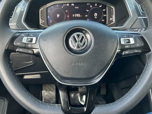 Certified 2020 Volkswagen Tiguan SEL image 21