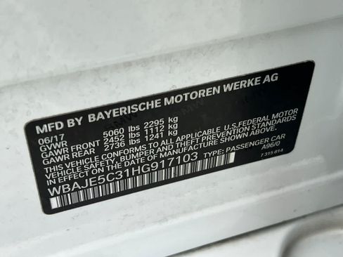 Used 2017 BMW 540i RWD image 39