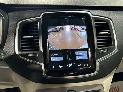 Used 2021 Volvo XC90 T5 Momentum w/ Climate Package FWD image 20