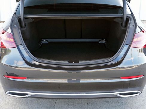 Used 2022 Mercedes-Benz C 300 C 300 image 9