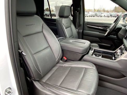 Certified 2024 GMC Yukon Denali image 30