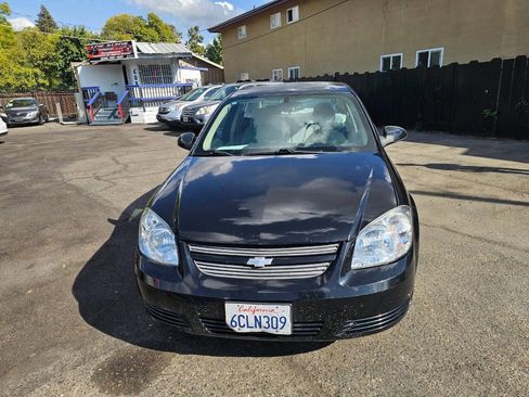 Used 2008 Chevrolet Cobalt LT w/ Preferred Equipment Group image 2