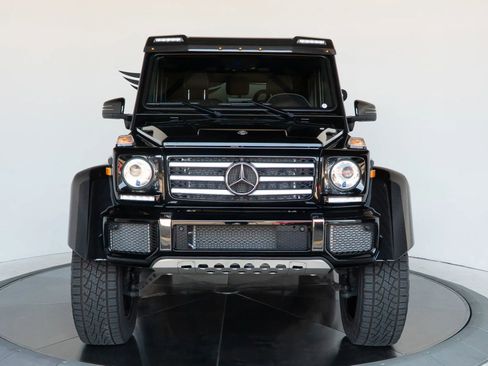 Used 2017 Mercedes-Benz G 550 Squared image 9