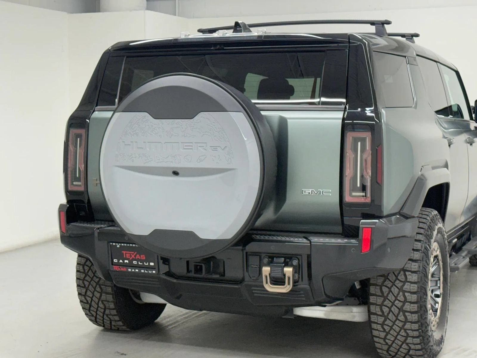 Used 2024 GMC Hummer EV 3X w/ Extreme Off-Road Package AWD/4WD image 40
