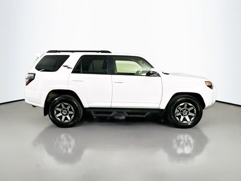 Used 2024 Toyota 4Runner TRD Off-Road Premium w/ Off Road Premium Plus Package image 8