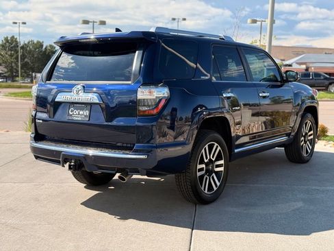 Used 2022 Toyota 4Runner Limited AWD/4WD image 8