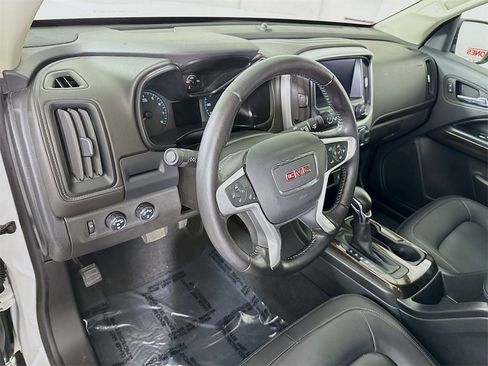 Used 2022 GMC Canyon Elevation w/ Elevation Premium Package image 17