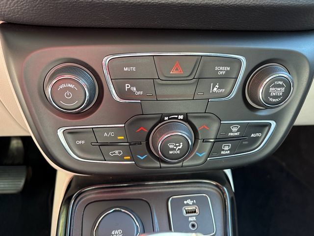 Used 2021 Jeep Compass Limited AWD/4WD image 25