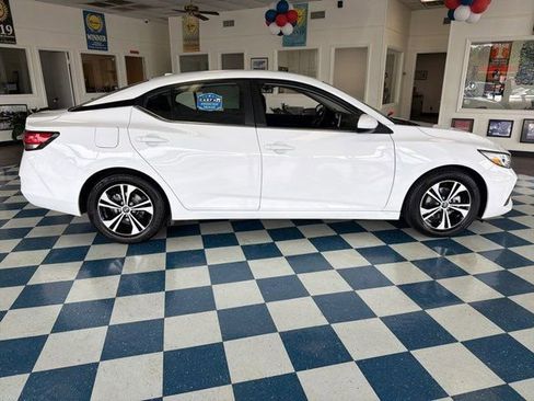Used 2023 Nissan Sentra SV FWD image 8