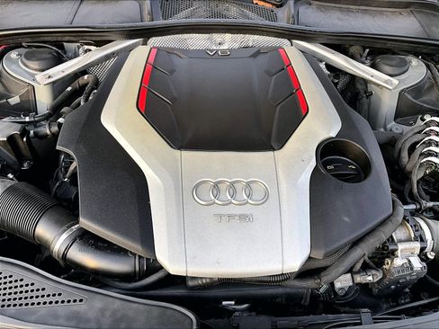 Used 2019 Audi S4 Premium Plus w/ Premium Plus Package AWD/4WD image 29