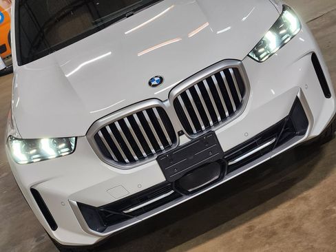 Used 2024 BMW X5 sDrive40i w/ Parking Assistance Package RWD image 19