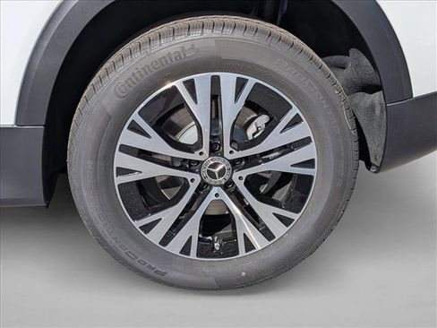 New 2026 Mercedes-Benz GLB 250 image 10