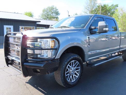Used 2019 Ford F350 Lariat w/ Lariat Value Package image 10