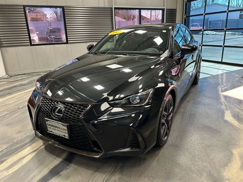 Used 2017 Lexus IS 300 F Sport w/ F Sport Package image 4