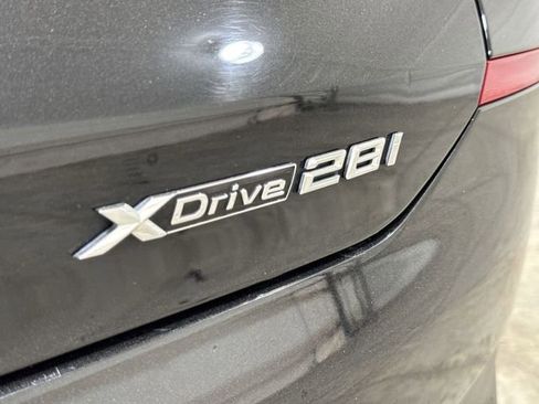 Used 2022 BMW X2 xDrive28i w/ Convenience Package AWD/4WD image 32