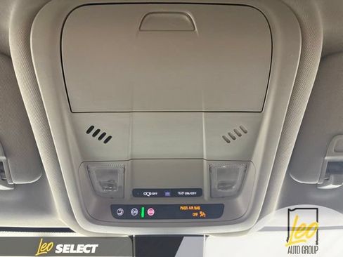 Used 2024 Chevrolet Equinox LT w/ LPO, Floor Liner Package FWD image 22