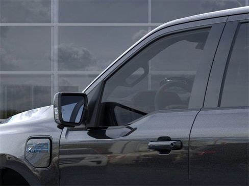 New 2025 Ford F150 Lightning Platinum image 20