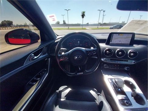 Used 2018 Kia Stinger GT2 AWD/4WD image 14