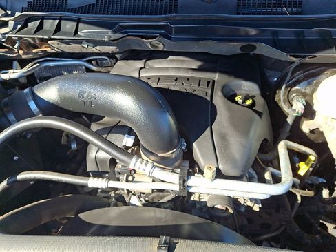 Used 2016 RAM 1500 Sport w/ Black Ram 1500 Sport Group image 29