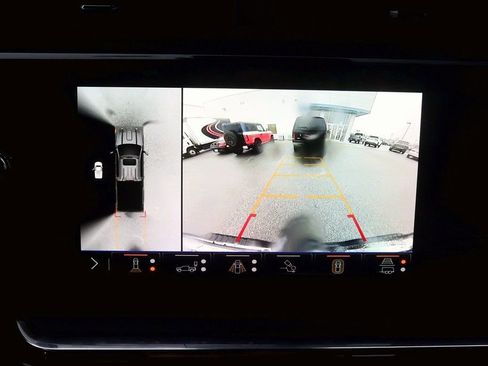 Used 2024 GMC Sierra 2500 Denali Ultimate image 25