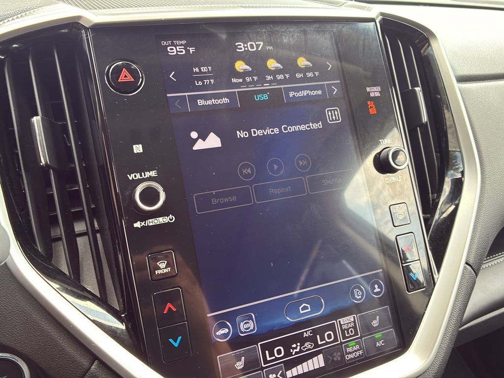Used 2023 Subaru Ascent Limited w/ Technology Package AWD/4WD image 29