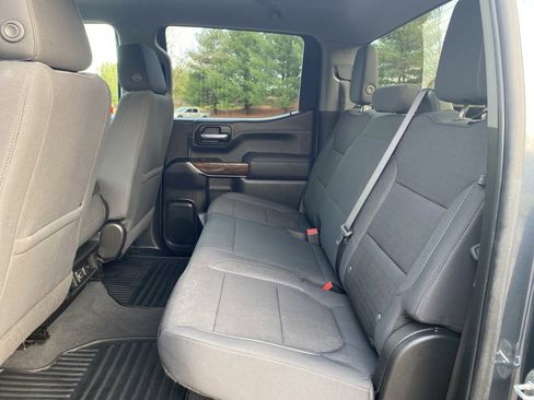 Used 2022 GMC Sierra 1500 SLE image 19