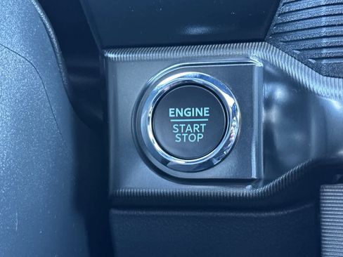 Certified 2024 Ford F150 Platinum w/ Equipment Group 702A High image 22