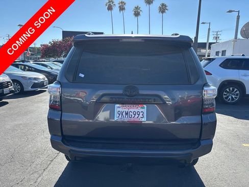Used 2023 Toyota 4Runner TRD Off-Road Premium w/ Off Road Premium Plus Package AWD/4WD image 7
