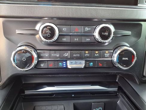 New 2026 Ford F250 Platinum AWD/4WD image 11