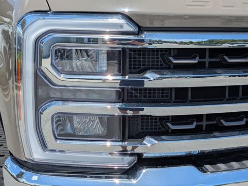 New 2026 Ford F350 King Ranch w/ Chrome Package AWD/4WD image 10