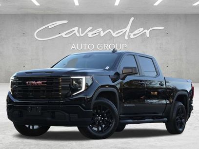 Certified 2023 GMC Sierra 1500 Pro w/ Graphite Edition