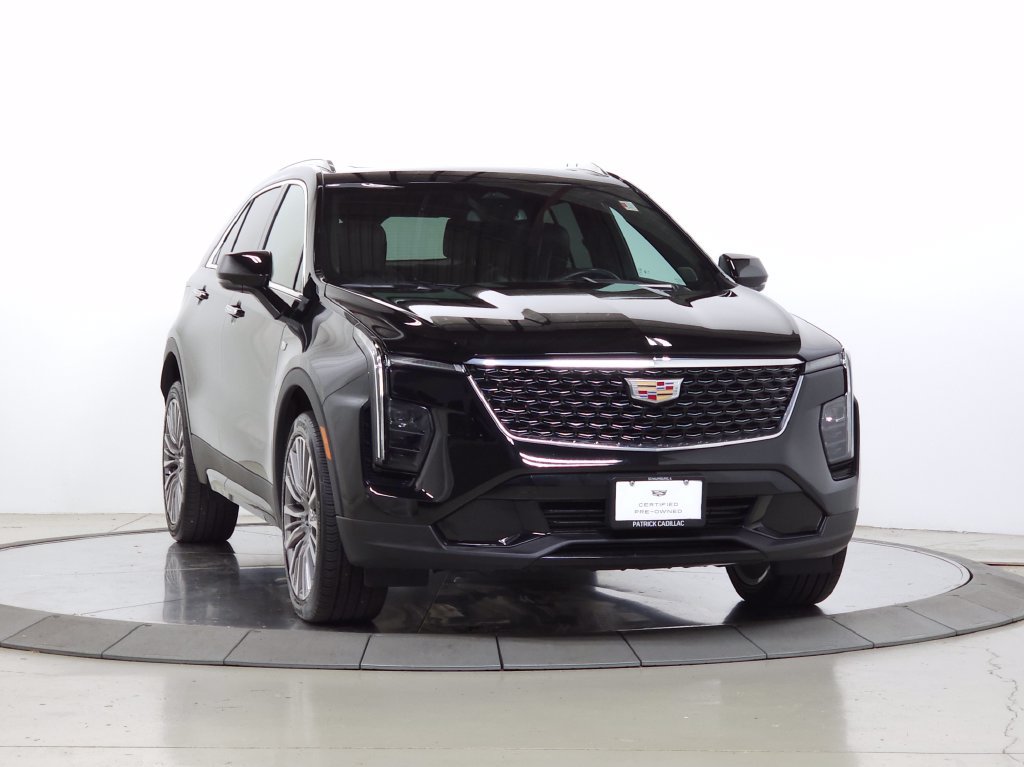Used 2024 Cadillac XT4 Premium Luxury AWD/4WD image 9
