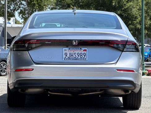 Used 2023 Honda Accord EX image 5