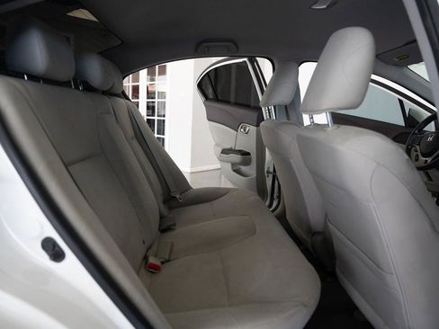 Used 2012 Honda Civic Natural Gas image 19