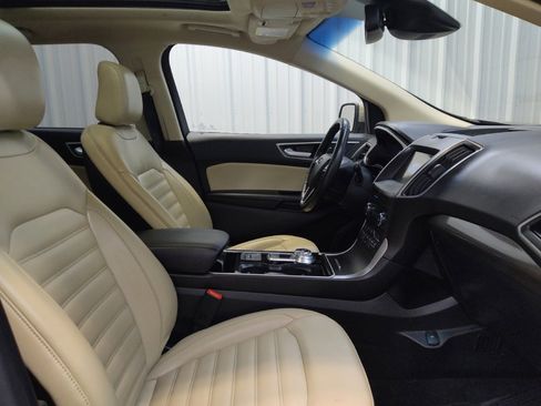 Used 2020 Ford Edge SEL w/ Convenience Package FWD image 21