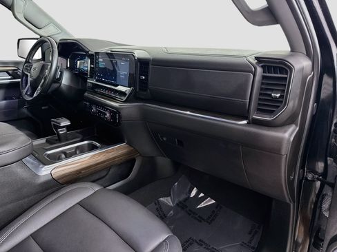 Used 2024 Chevrolet Silverado 1500 RST w/ Convenience Package II AWD/4WD image 30