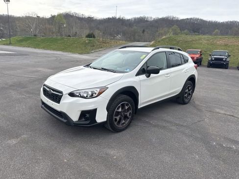 Used 2020 Subaru Crosstrek 2.0i image 4