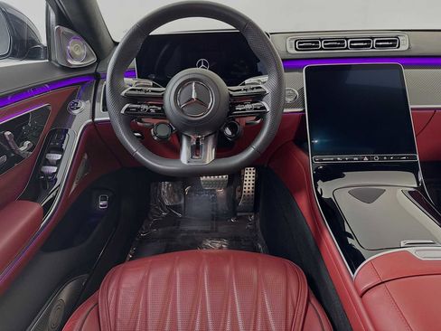 Used 2025 Mercedes-Benz S 63 AMG S image 24