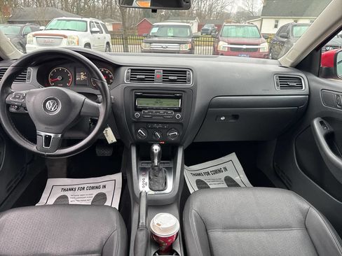 Used 2011 Volkswagen Jetta SE image 7