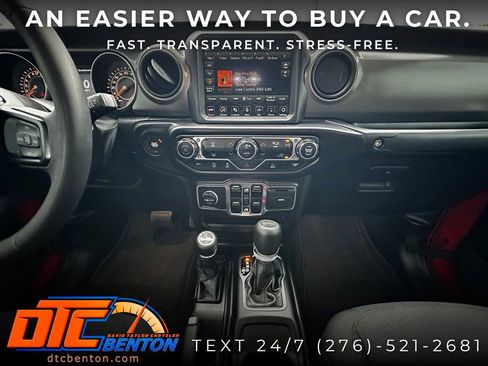 Used 2023 Jeep Gladiator Sport AWD/4WD image 34