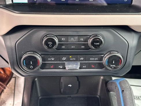 Used 2022 Ford Bronco Wildtrak AWD/4WD image 20