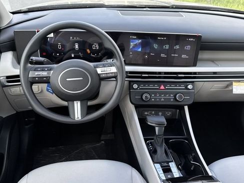 New 2026 Hyundai Tucson SE FWD image 22