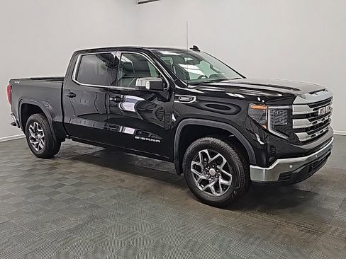 New 2026 GMC Sierra 1500 SLE w/ Preferred Package image 2