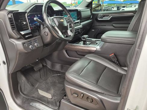 Used 2023 Chevrolet Silverado 1500 LTZ w/ LTZ Premium Texas Edition AWD/4WD image 2