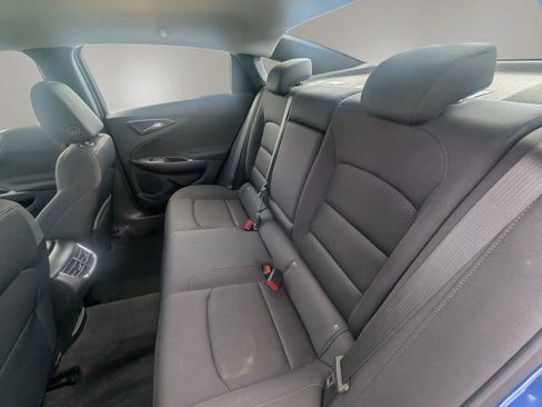 Used 2023 Chevrolet Malibu LT FWD image 18