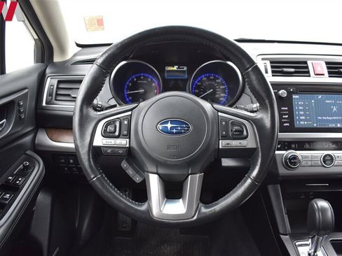 Used 2016 Subaru Outback 2.5i Limited AWD/4WD image 15