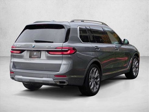 New 2026 BMW X7 xDrive40i image 2